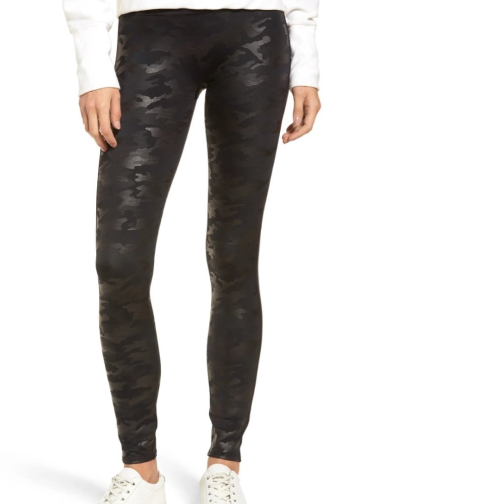 Spanx Matte Black Camo Faux Leather Leggings